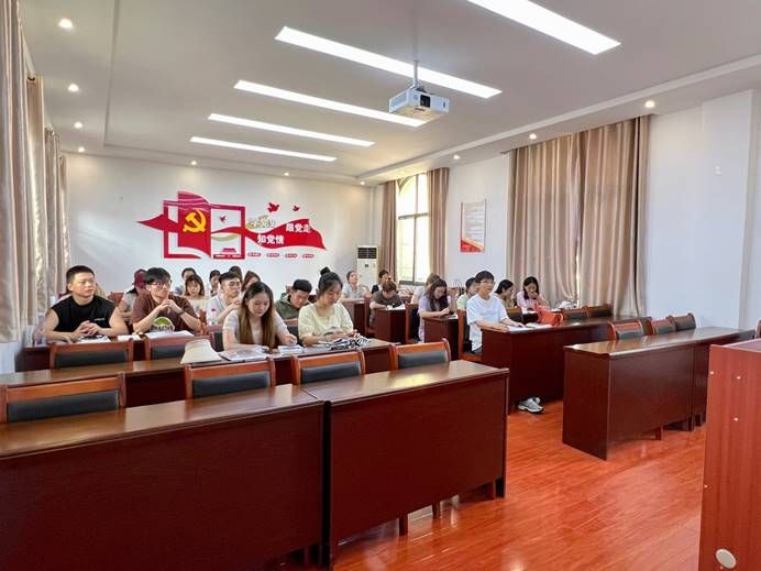 ˵: C:\Users\ADMINI~1\AppData\Local\Temp\WeChat Files\67ef716bb84eb119b98bd80f120a7dd.jpg