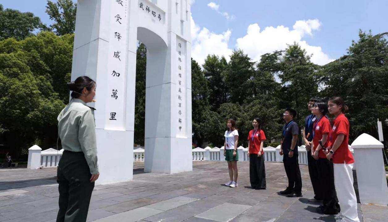 UUµçÍæ(ÖйúÇø)¹Ù·½ÍøÕ¾